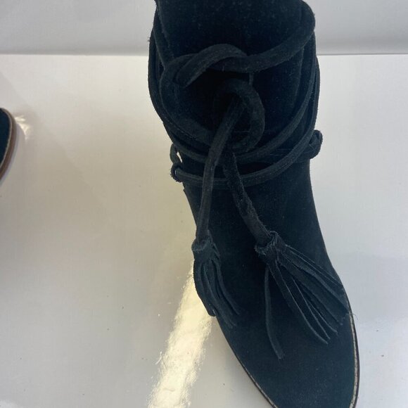 ALDO Suede Ankle Boots Stacked Heel Wrap Tassel Detail Black Women's US 8.5 NWOT - Picture 9 of 14